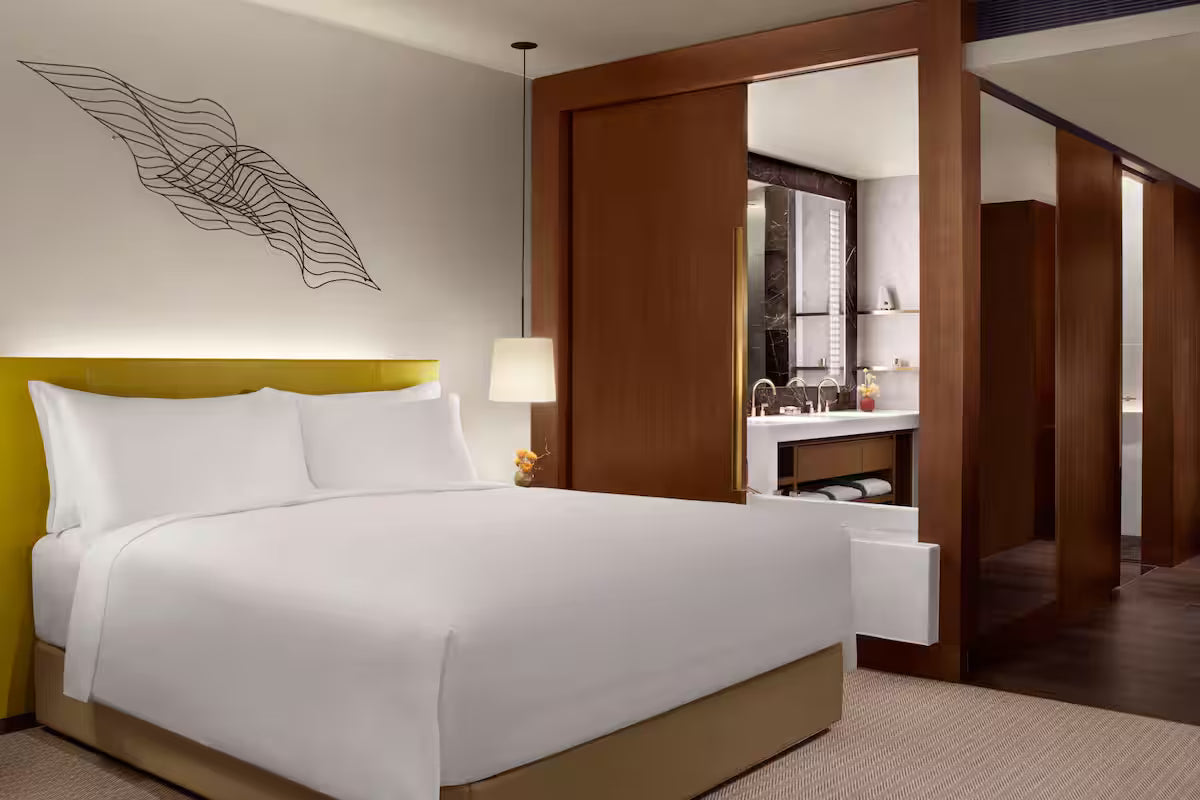 The Ritz-Carlton Melbourne | Deluxe King